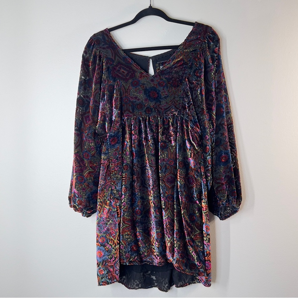 Anthropologie Women’s size S Multicolor Floral Velvet Detail Mini Dress